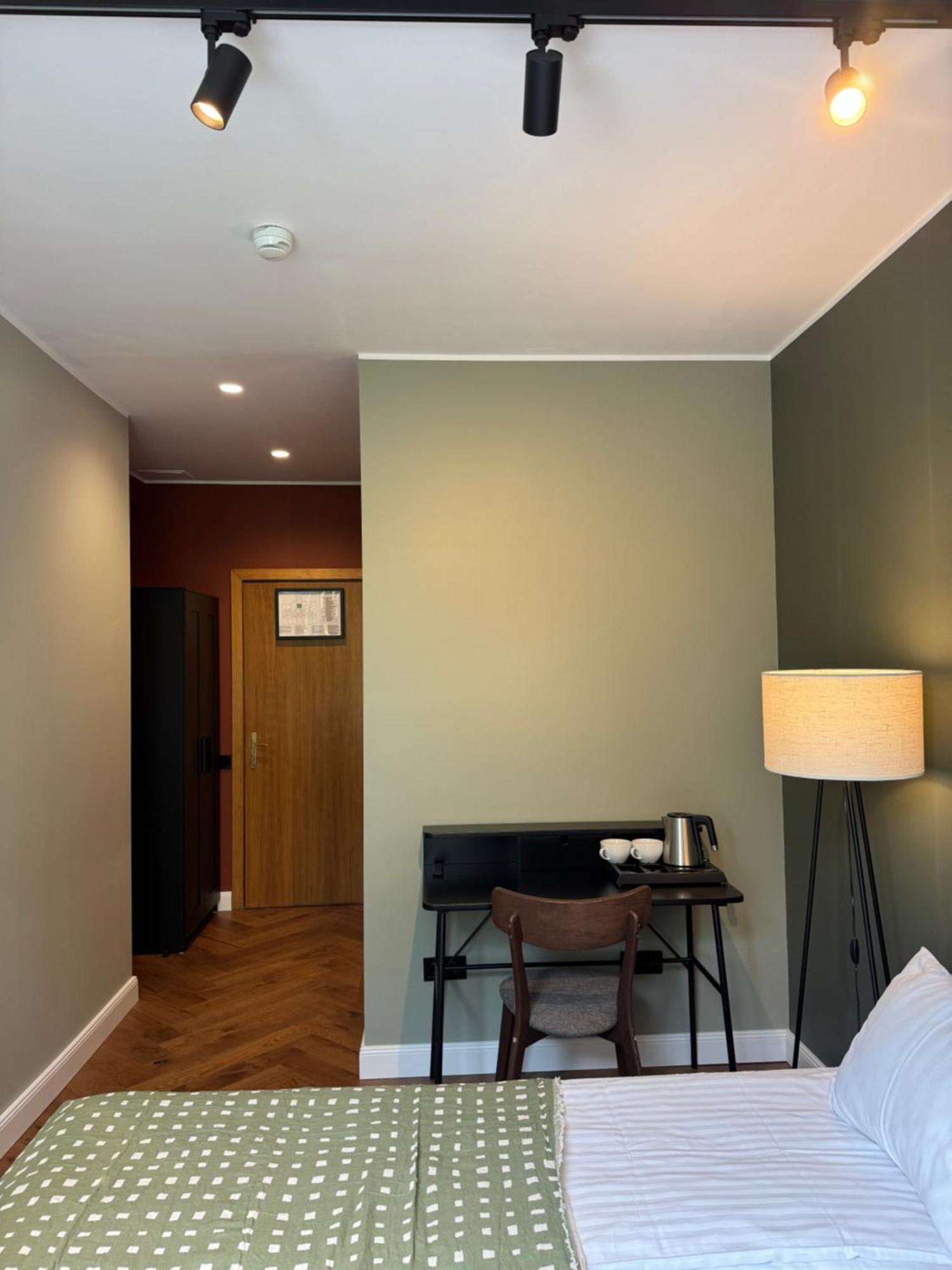 Hotell Avitar 3*